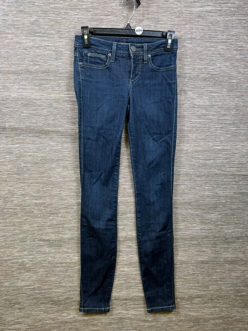 BeBe Skinny Jeans Womens Size 26 Blue Dark Wash Low-Rise Denim Stretch